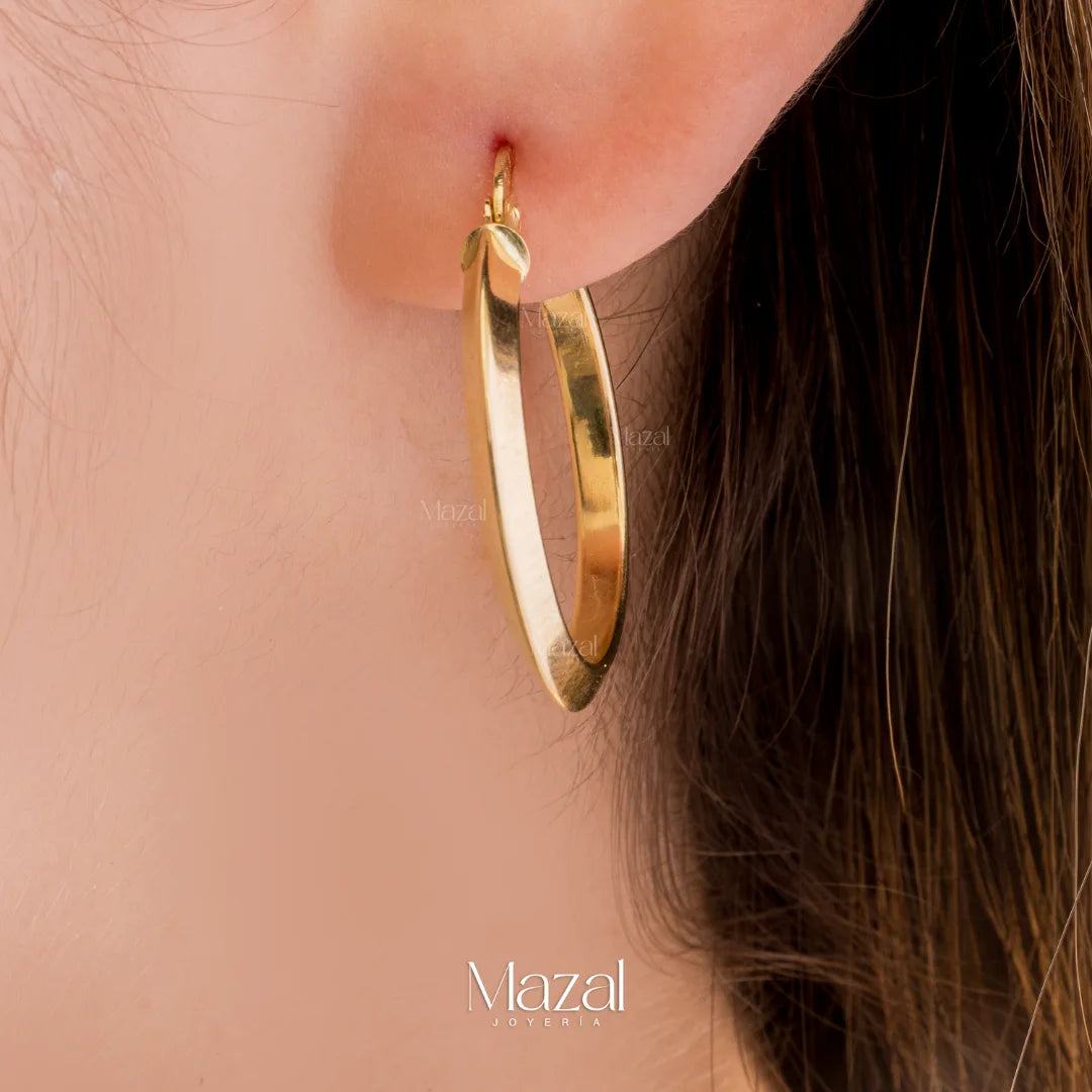 CANDONGAS TRIANGULARES ORO AMARILLO 18K / 2.65 Gr / 2.69 Cm