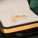 ANILLO SOLITARIO  ESTRELLA DE MAR ORO AMARILLO 18K / TALLA 6 1/2 / 2.0 Gr