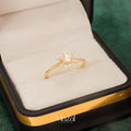 ANILLO SOLITARIO  ESTRELLA DE MAR ORO AMARILLO 18K / TALLA 6 1/2 / 2.0 Gr