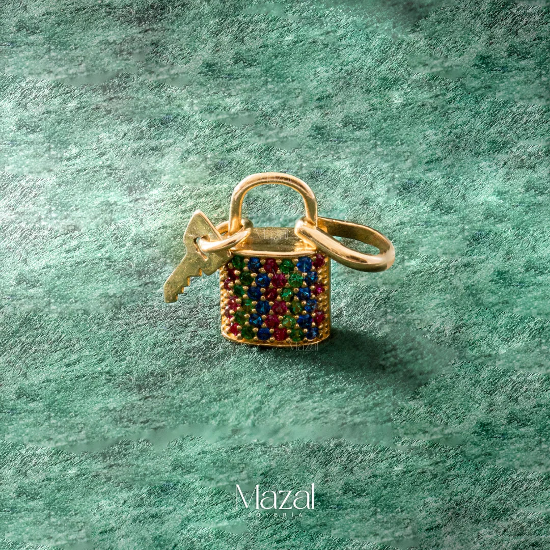DIJE CANDADO + LLAVE CIRCONADO ORO AMARILLO 18K / 1.60 Gr  / 1 Cm